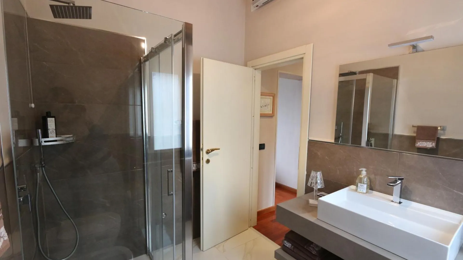 Apartmán Casa Monia Roe